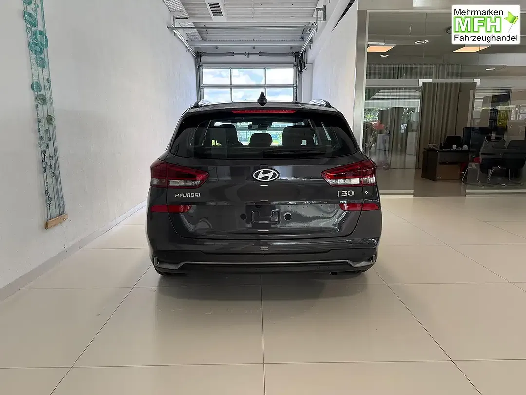 Hyundai i30 - Thumbnail 6