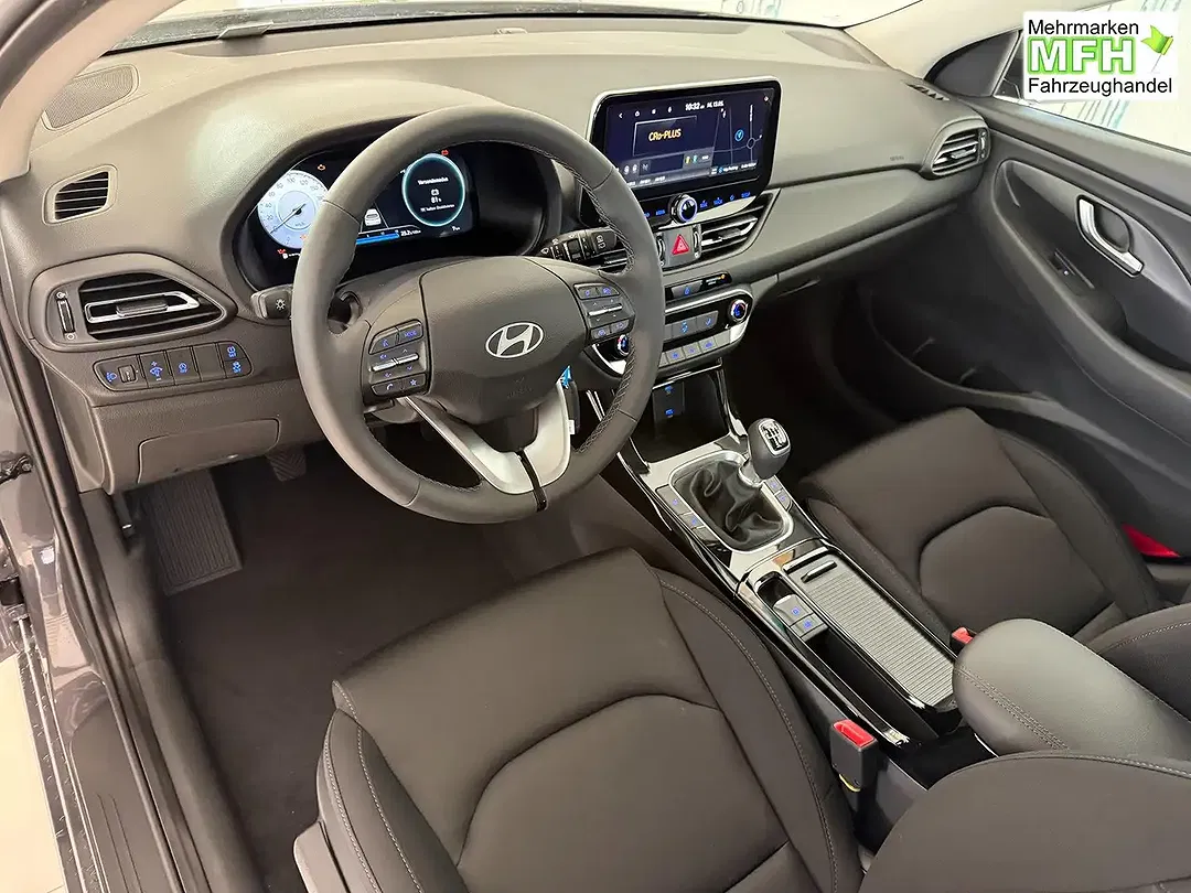 Hyundai i30 - Thumbnail 8