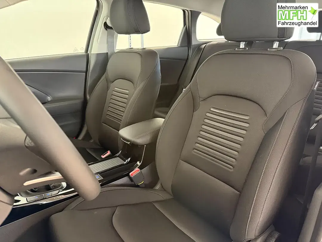 Hyundai i30 - Thumbnail 9