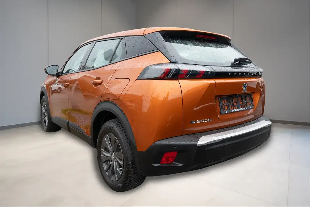 Peugeot 2008 - Thumbnail 4