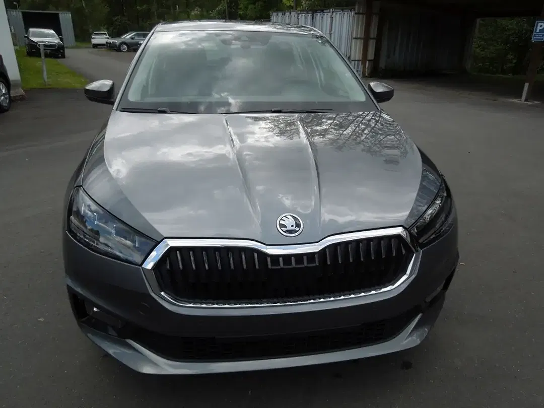 Skoda Fabia - Thumbnail 2