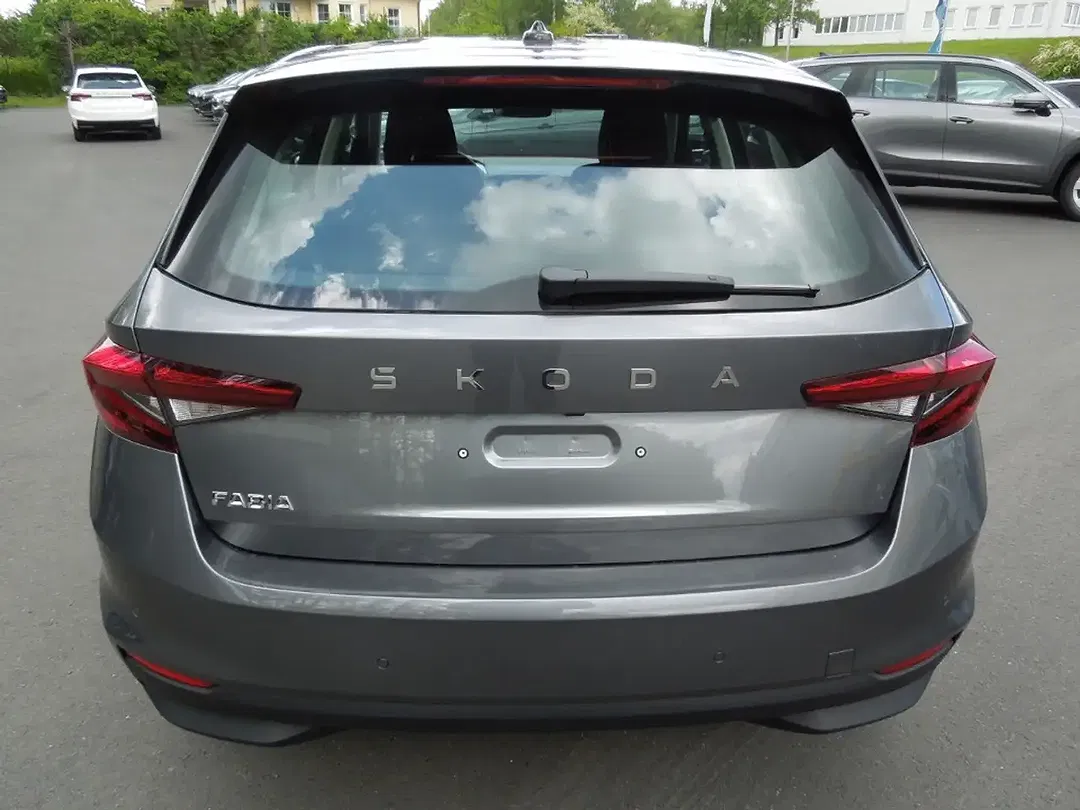 Skoda Fabia - Thumbnail 5
