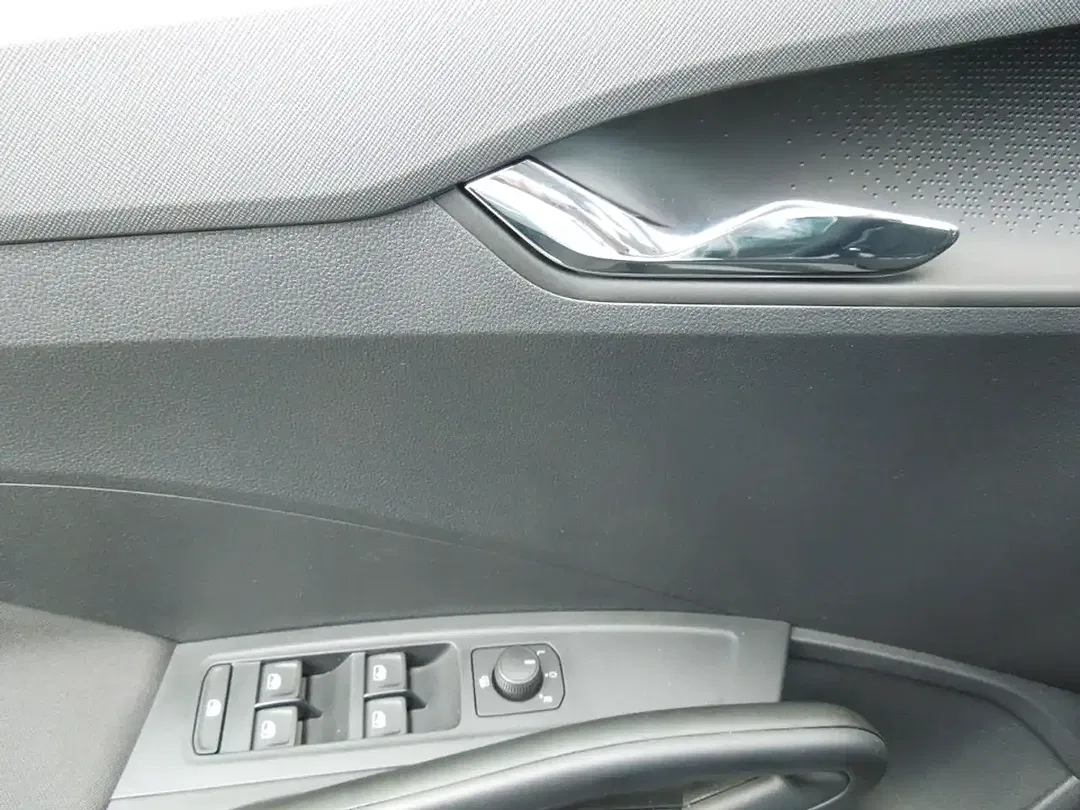 Skoda Fabia - Thumbnail 8