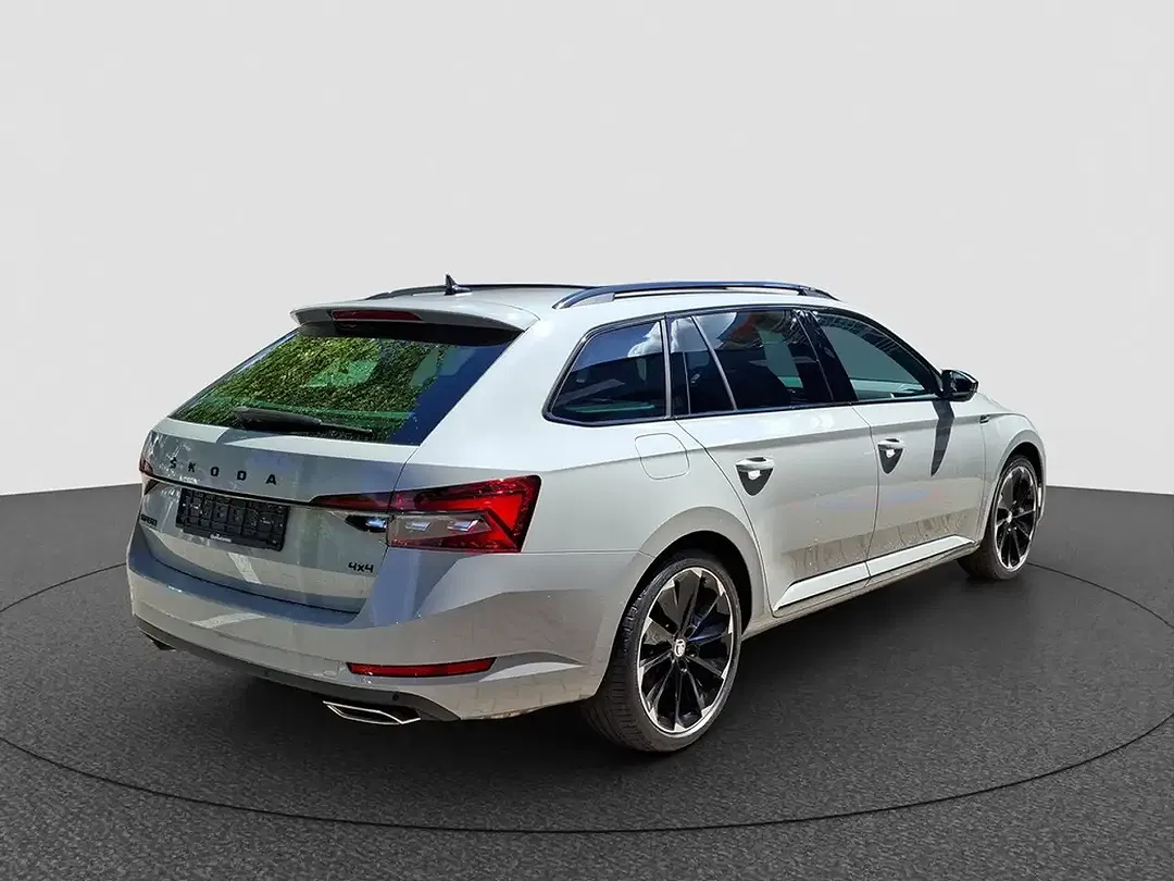 Skoda Superb - Thumbnail 6