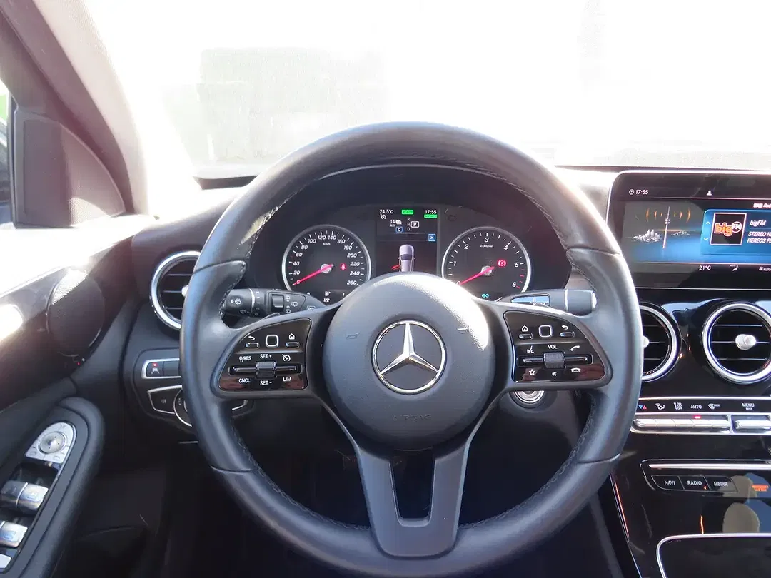 Mercedes-Benz C 300 - Thumbnail 12
