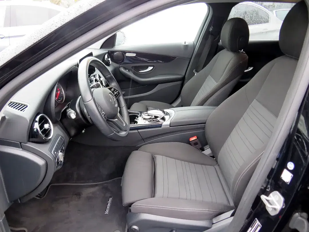 Mercedes-Benz C 300 - Thumbnail 8
