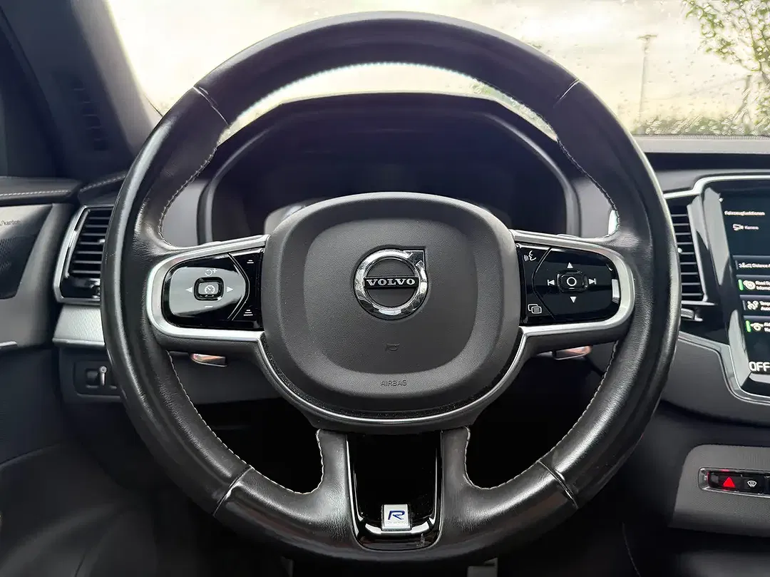 Volvo XC90 - Thumbnail 17