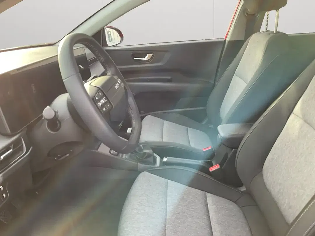 Kia Stonic - Thumbnail 10