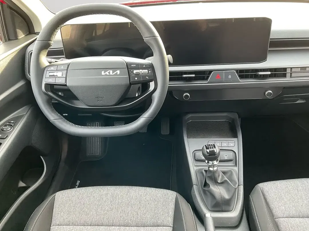 Kia Stonic - Thumbnail 11