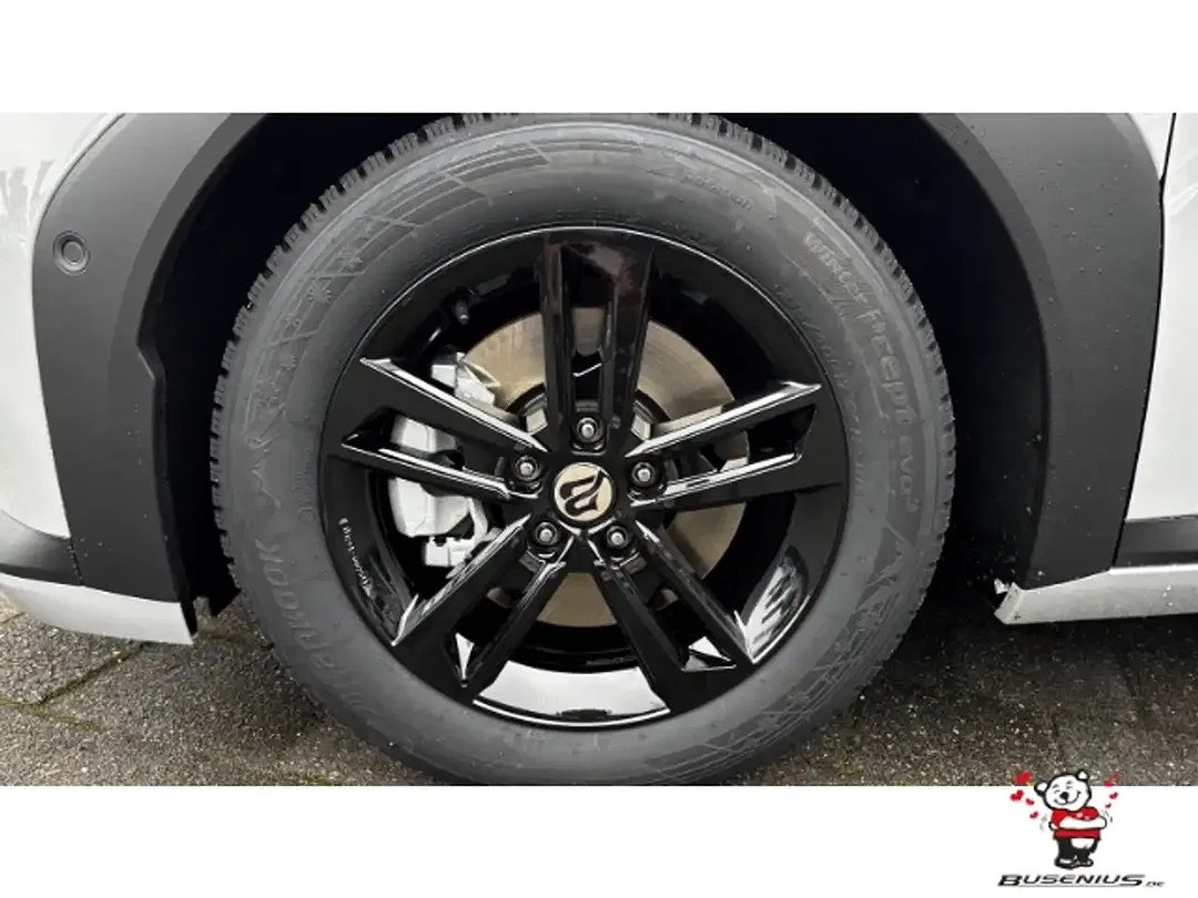 Kia EV4 - Thumbnail 12