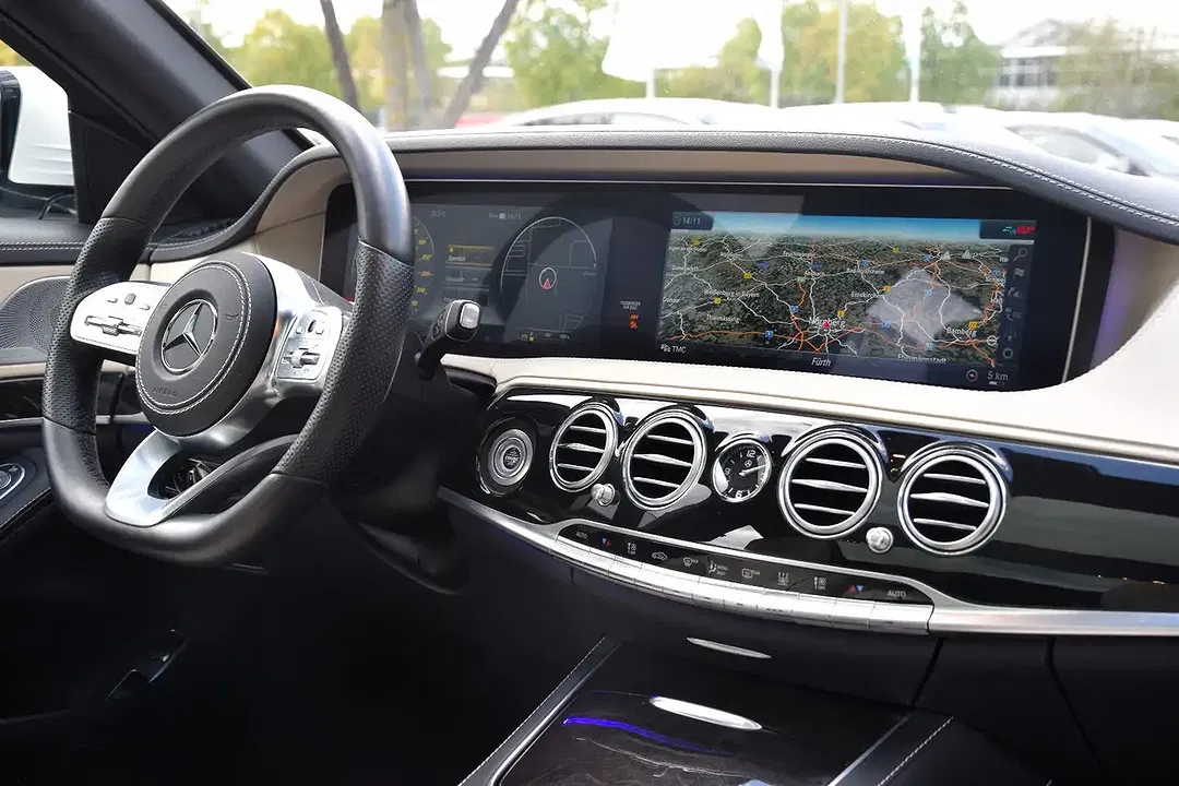 Mercedes-Benz S 560 - Thumbnail 15