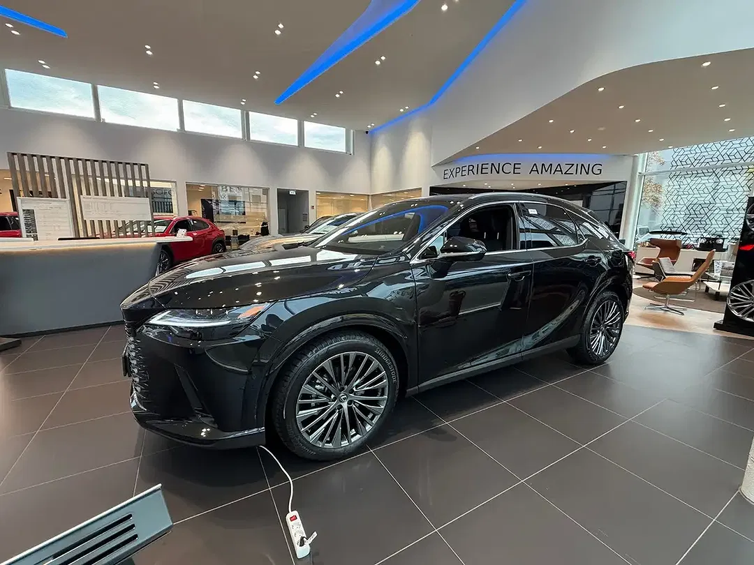 Lexus RX 450h - Thumbnail 4