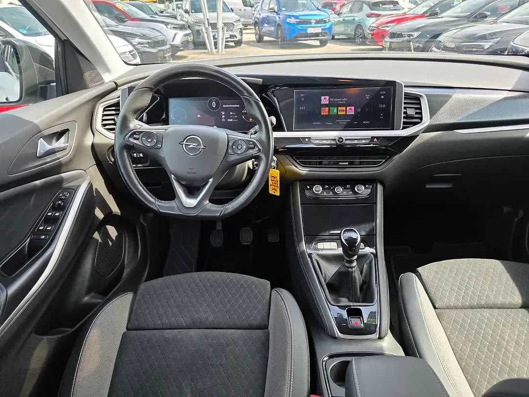 Opel Grandland - Thumbnail 5