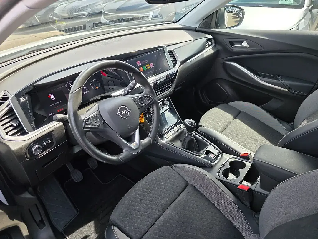 Opel Grandland - Thumbnail 6