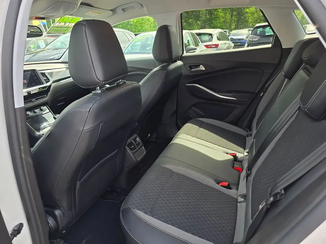 Opel Grandland - Thumbnail 8