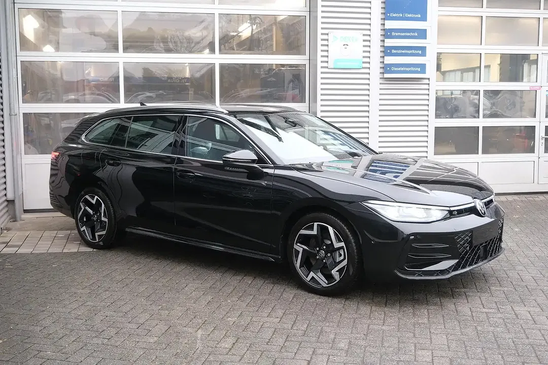 Volkswagen Passat Variant - Thumbnail 3