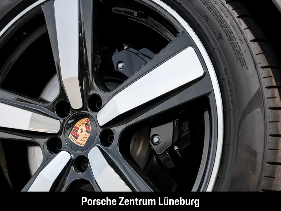 Porsche Cayenne - Thumbnail 14