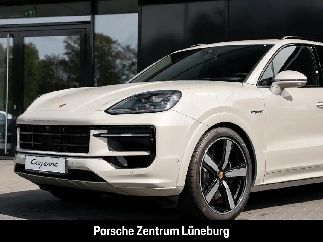 Porsche Cayenne - Thumbnail 9