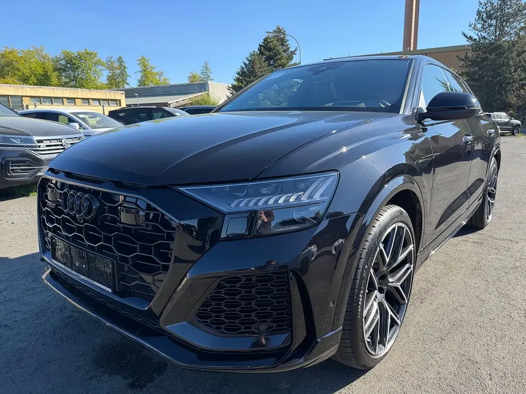 Audi RS Q8 4.0 TFSI quattro Matrix LED