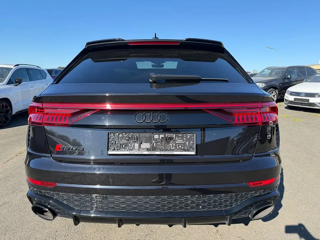 Audi RS Q8 - Thumbnail 6