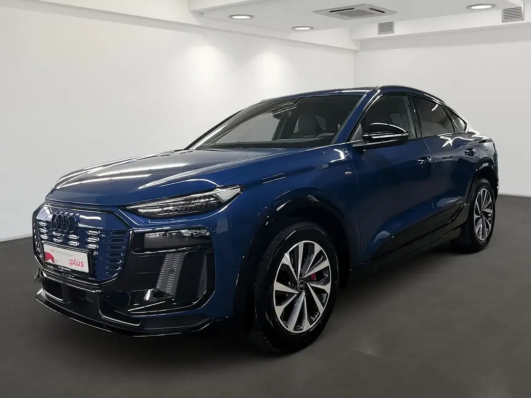 Audi Q6 e-tron - Thumbnail 2