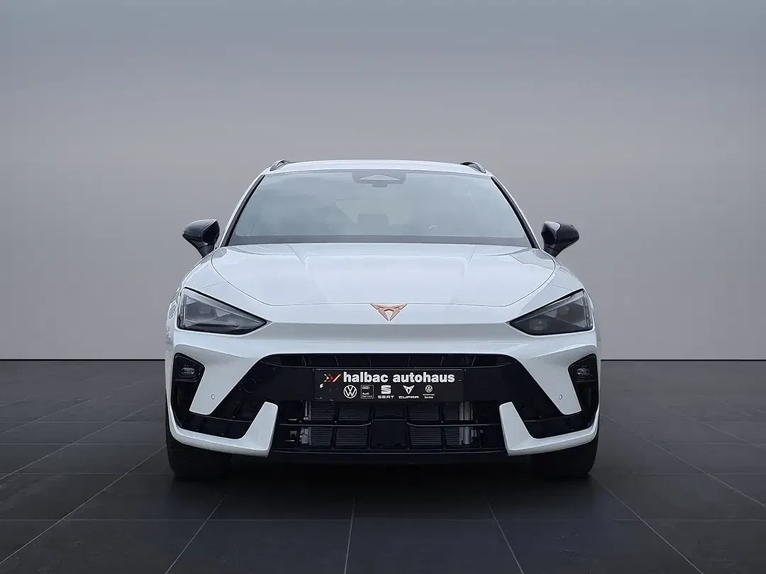 CUPRA Leon - Thumbnail 3