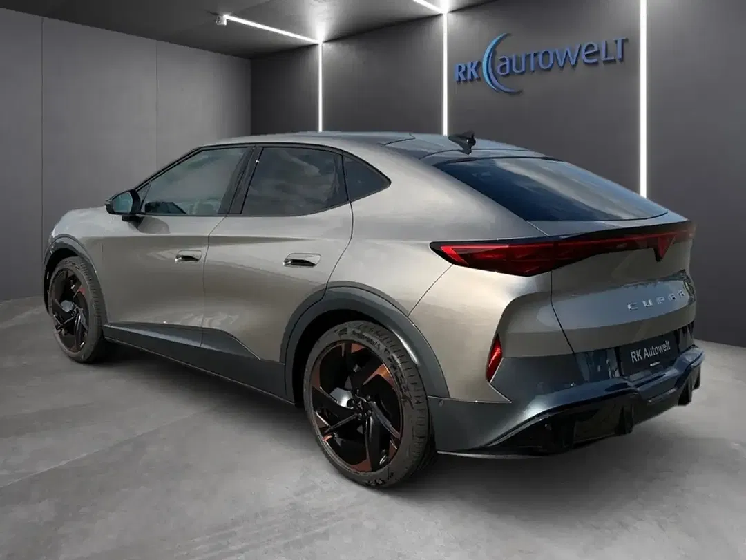 CUPRA Tavascan - Thumbnail 5