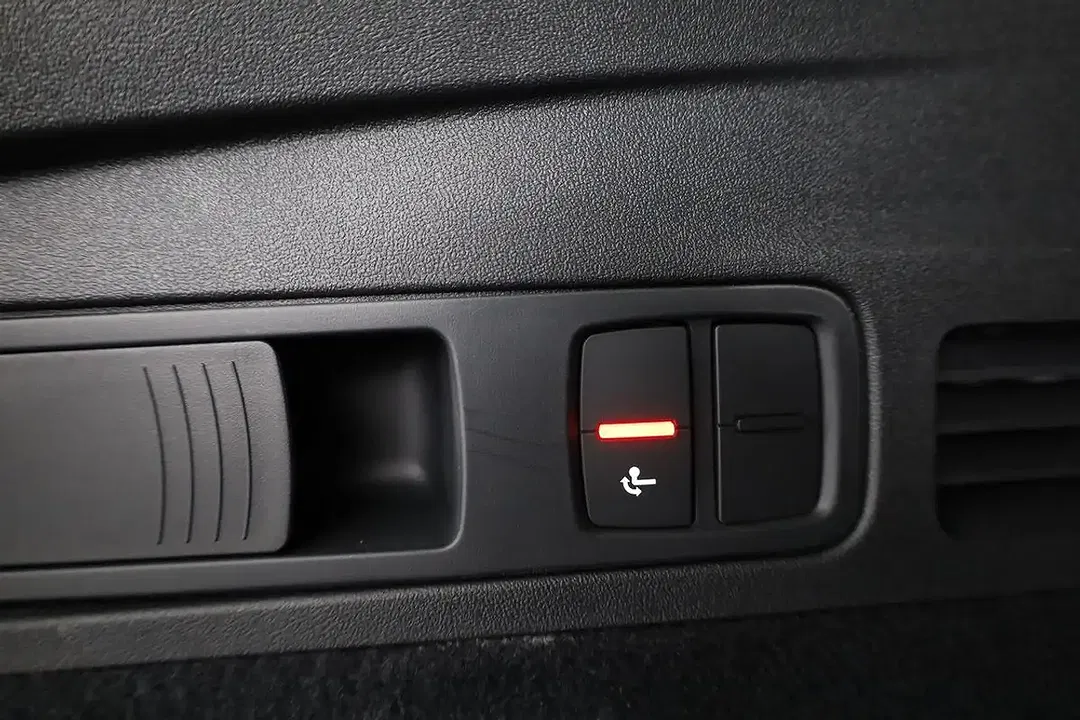 Audi Q5 - Thumbnail 13