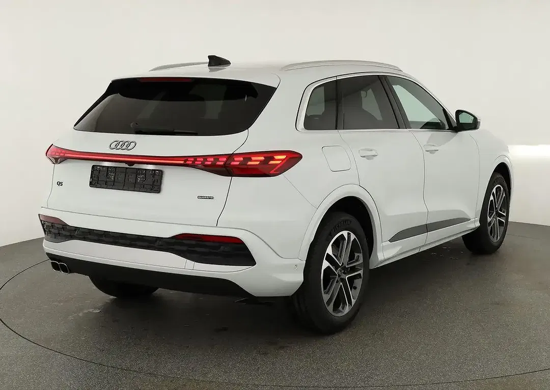 Audi Q5 - Thumbnail 3