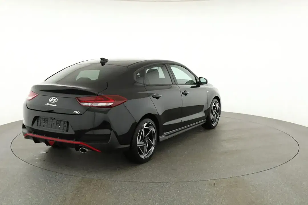 Hyundai i30 - Thumbnail 15