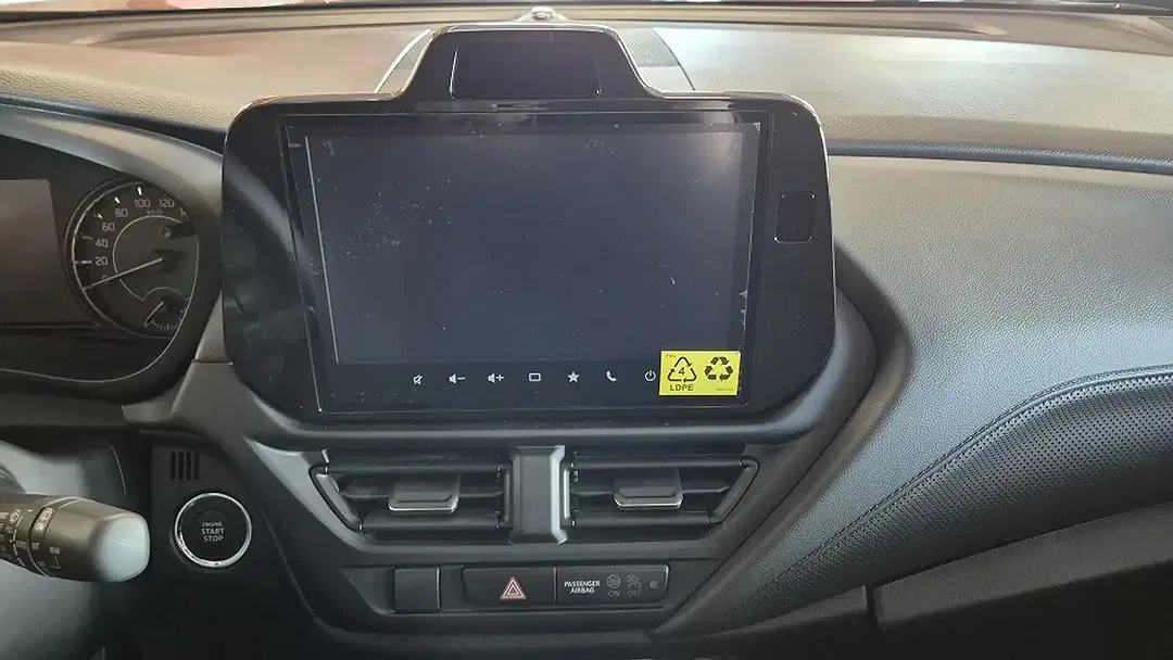 Suzuki S-Cross - Thumbnail 10
