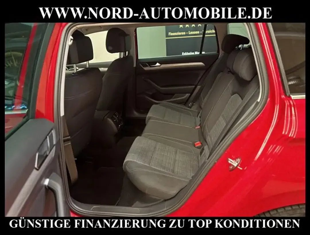 Volkswagen Passat Variant - Thumbnail 15