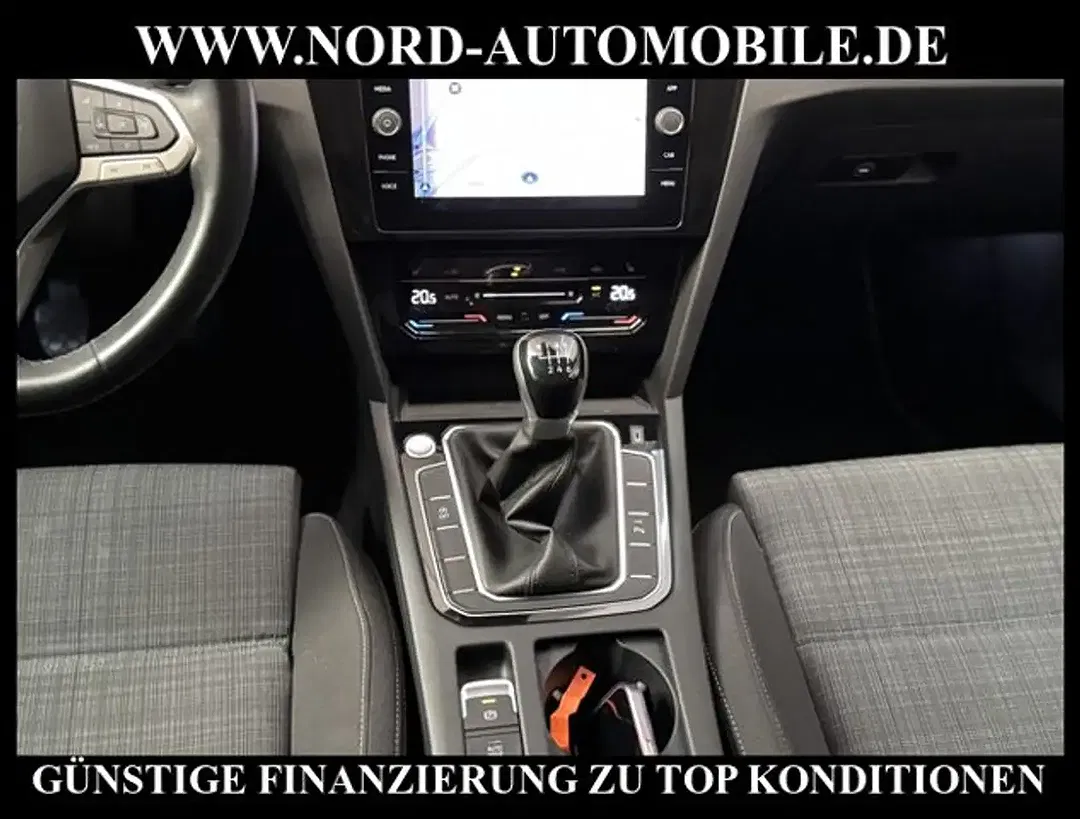 Volkswagen Passat Variant - Thumbnail 19