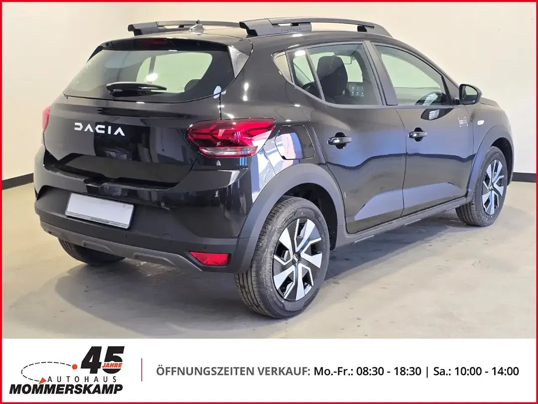 Dacia Sandero - Thumbnail 2