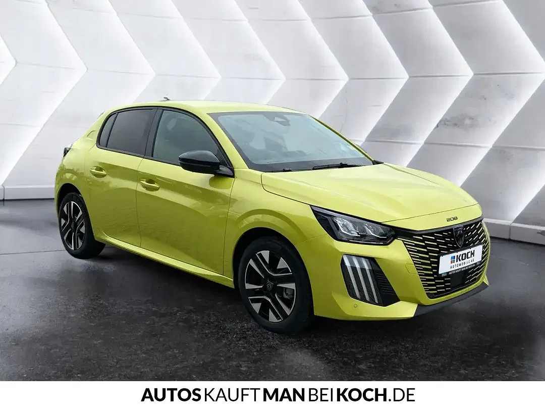 Peugeot 208 - Thumbnail 4