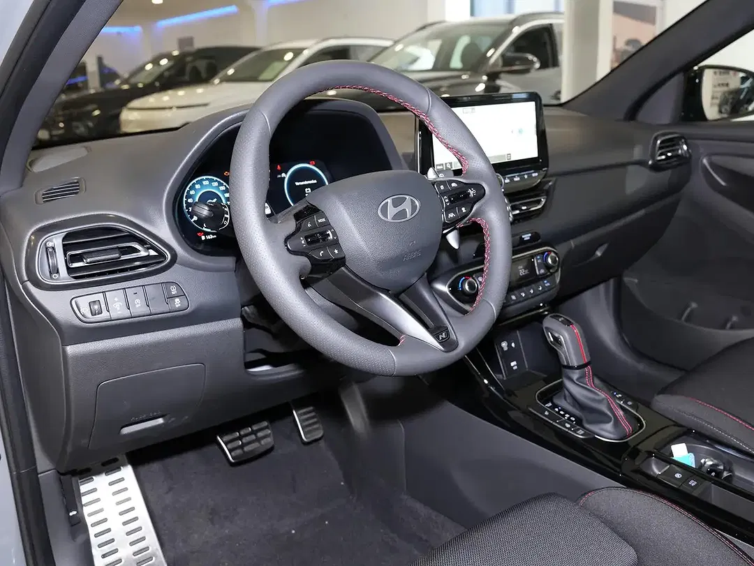 Hyundai i30 - Thumbnail 13