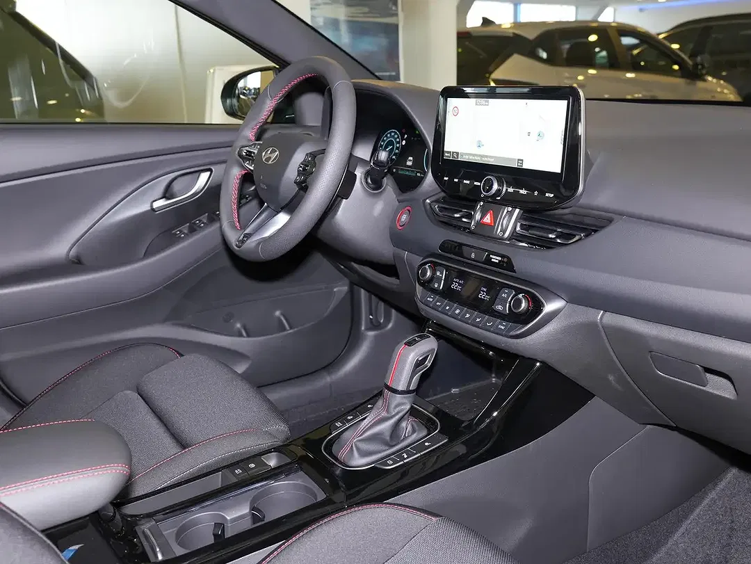 Hyundai i30 - Thumbnail 3
