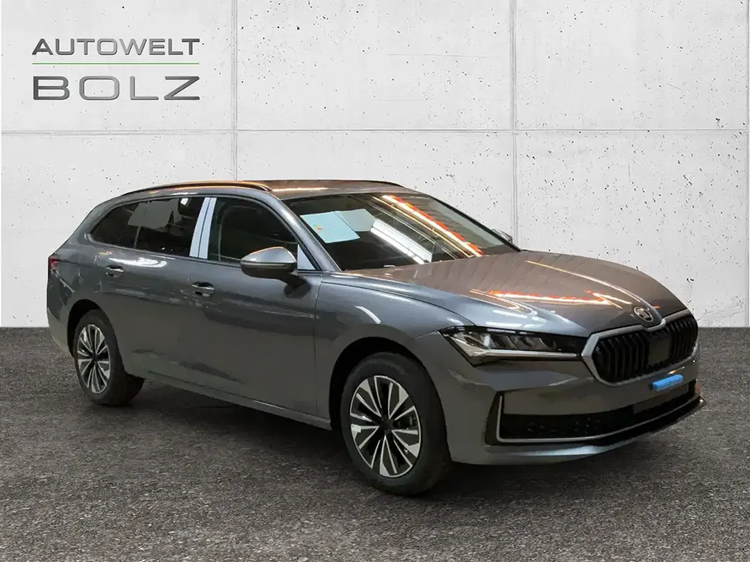Skoda Superb - Thumbnail 2