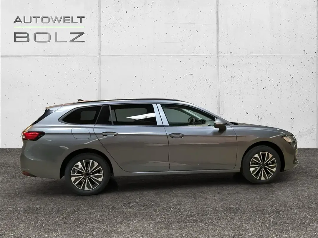 Skoda Superb - Thumbnail 7