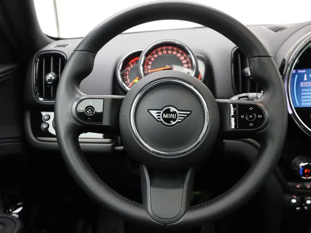 MINI Cooper Countryman - Thumbnail 9