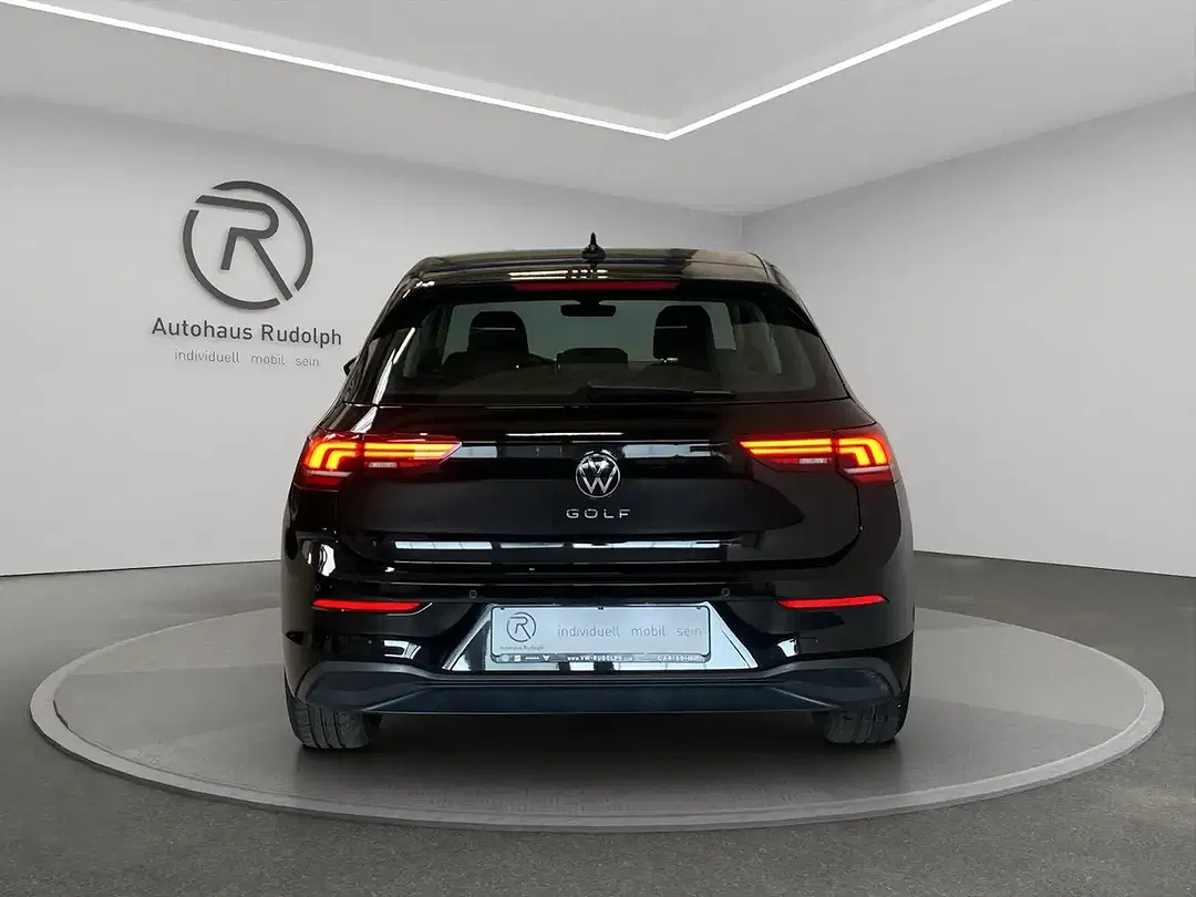 Volkswagen Golf - Thumbnail 15
