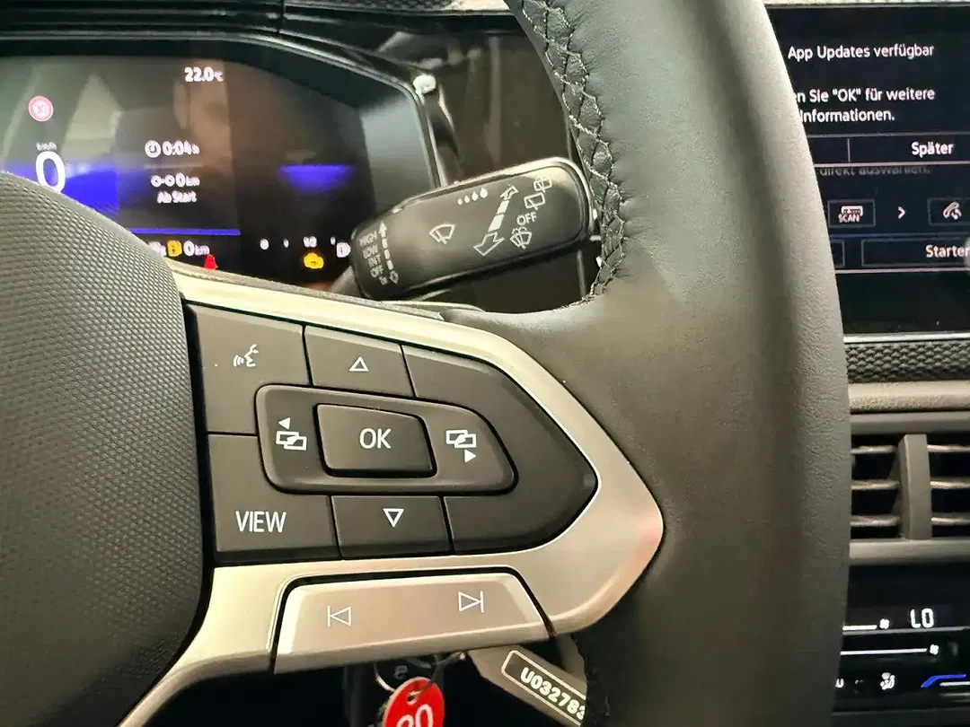 Volkswagen Polo - Thumbnail 9