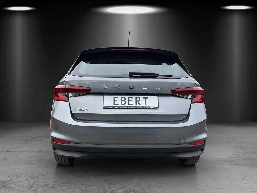 Skoda Fabia - Thumbnail 4