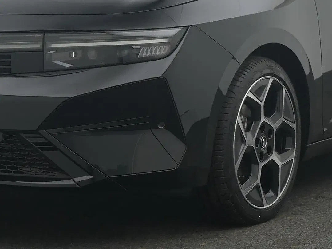Opel Astra - Thumbnail 8