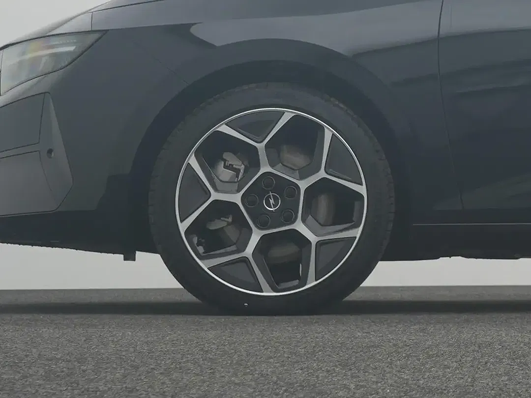 Opel Astra - Thumbnail 7