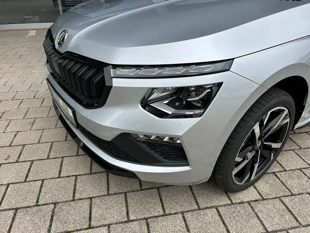 Skoda Kamiq - Thumbnail 3