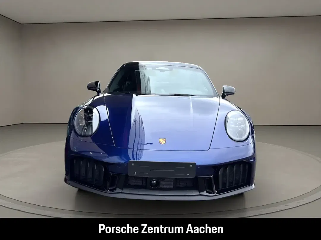 Porsche 992 - Thumbnail 4