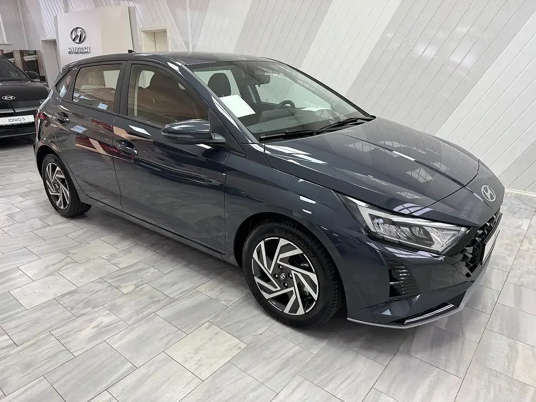 Hyundai i20 - Thumbnail 3