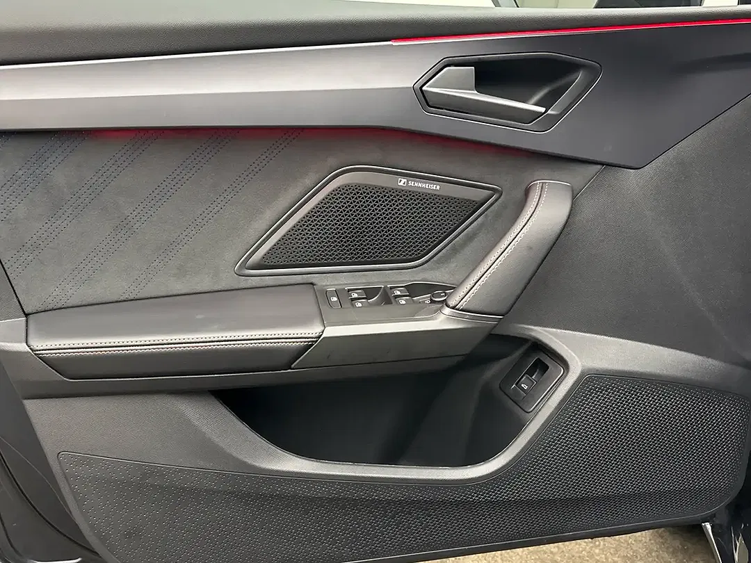 CUPRA Leon - Thumbnail 11