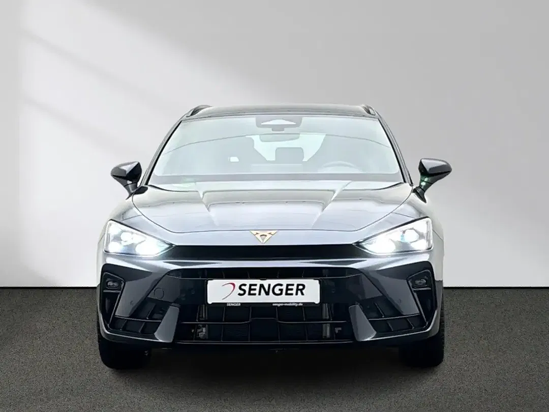 CUPRA Leon - Thumbnail 3